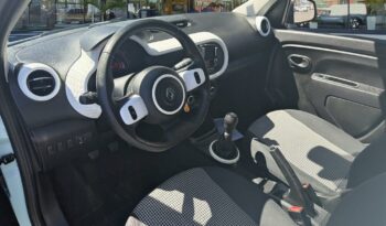 Occasion à vendre : Renault voiture bleu dragee essence 1.0 sce 65ch life - 21 Reunion