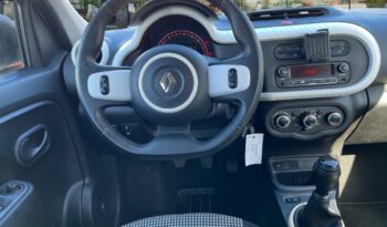 Occasion à vendre : Renault voiture blanc essence 1.0 sce 65ch life - 21 Reunion