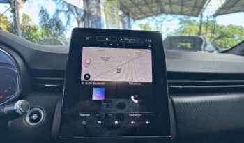 Occasion 974 : Découvrez la version 1.6 e-tech hybride 145ch rs line Renault 2021, Reunion.