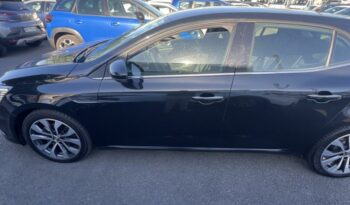 Megane occasion Reunion 1.5 blue dci 115ch zen, modèle 2021 à vendre.