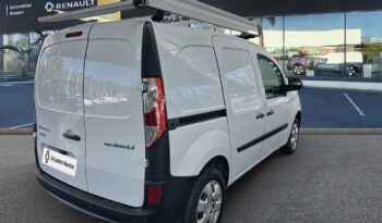 Kangoo Express occasion Reunion maxi 1.5 blue dci 95ch grand volume confort, modèle 2021 à vendre.