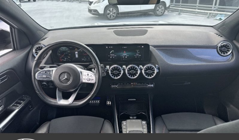 MERCEDES-BENZ GLA 200 d 150ch AMG Line 8G-DCT complet