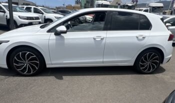 Golf occasion Reunion etsi opf 110ch life dsg7, modèle 2021 à vendre.