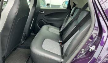 Image illustrative Berline occasion climatisation violet Reunion à saisir.