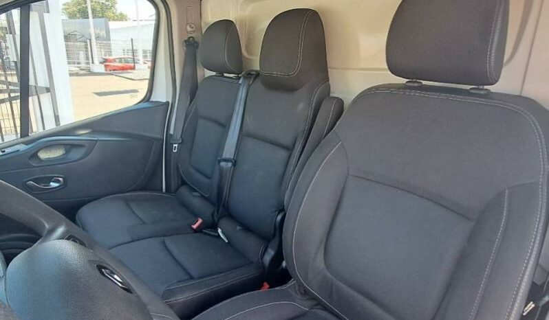 RENAULT Trafic Fg L1H1 1000 2.0 dCi 120ch Confort E6 complet