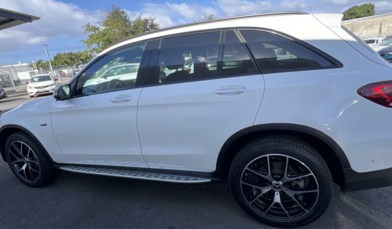MERCEDES-BENZ GLC 300 e 211+122ch AMG Line 4Matic 9G-Tronic Euro6d-T-EVAP-ISC complet