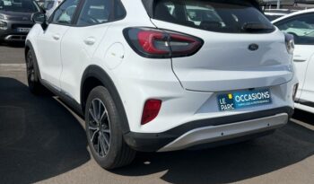 Occasion à vendre : Ford voiture blanc glacier essence/micro-hybride ecoboost 125ch mhev titanium x 6cv Reunion