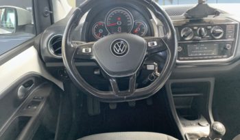 Occasion à vendre : Volkswagen voiture blanc pur essence 1.0 65ch bluemotion technology active 5p Reunion