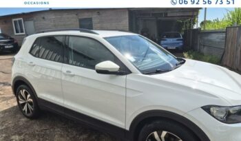 Occasion à vendre : Volkswagen voiture blanc pur essence 1.0 tsi 110ch carat dsg7 Reunion