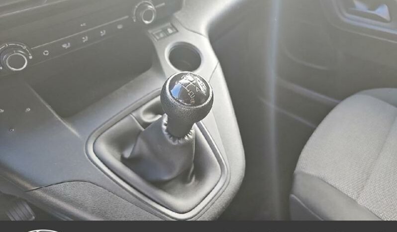 PEUGEOT Partner Standard 650kg BlueHDi 75ch Pro 4cv complet