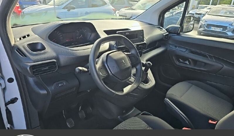 PEUGEOT Partner Standard 650kg BlueHDi 75ch Pro 4cv complet