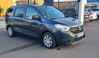 Image illustrative Monospace occasion climatisation noir nacré Reunion à saisir.