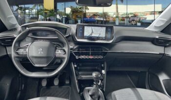 Occasion à vendre : Peugeot voiture jaune essence 1.2 puretech 100ch s&s allure pack 118g Reunion