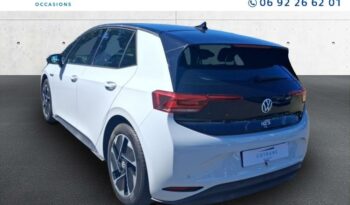 Occasion à vendre : Volkswagen voiture blanc glacier métal/toit/hayon noir electrique 150ch pure performance 45 kwh Reunion