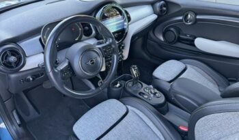 Occasion à vendre : Mini voiture island blue electrique cooper se 184ch yours bva 5cv Reunion