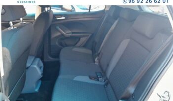 Image illustrative S.u.v. occasion climatisation reflet d'argent métallisée Reunion à saisir.