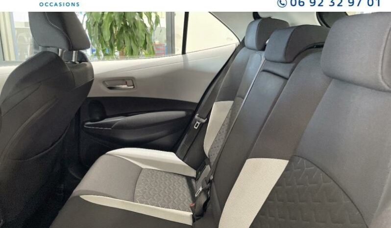 TOYOTA Corolla 122h Design MY21 complet