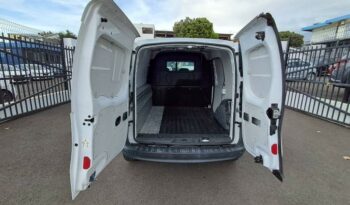 Occasion à prix réduit chez Leparc-gbh Comptoir Des Isles : Vente fourgonnette 2021, fourgonnette à La Reunion.