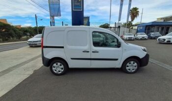 Occasion vehicule Reunion Renault manuelle en vente à La Réunion.