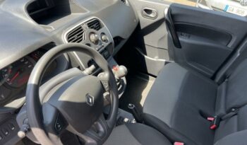 Occasion 974 : Découvrez la version 1.5 blue dci 95ch confort Renault 2021, Reunion.