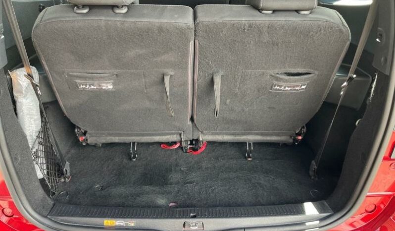 DACIA Lodgy 1.5 Blue dCi 115ch Stepway 7 places E6D-Full complet
