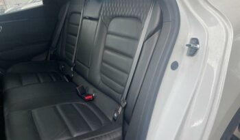 Image illustrative Berline occasion climatisation blanc nacré Reunion à saisir.