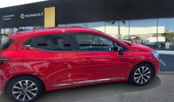 Clio occasion Reunion 1.6 e-tech 140ch business -21, modèle 2021 à vendre.