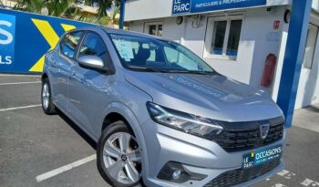 Image illustrative Berline occasion climatisation blanc Reunion à saisir.