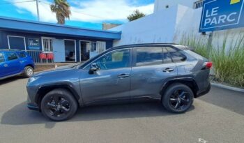 Rav4 occasion Reunion hybride 218ch platinium, modèle 2021 à vendre.