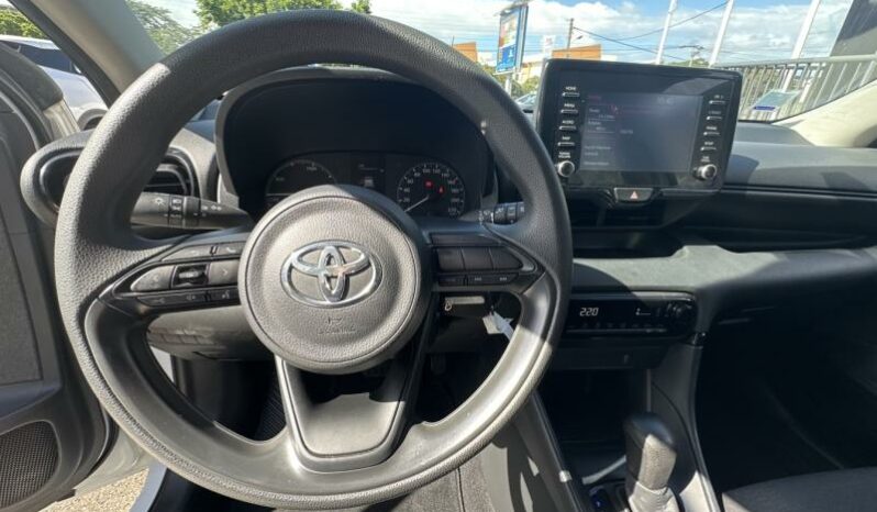TOYOTA Yaris 116h MINIUM 5p complet