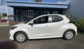 Yaris occasion Reunion 116h minium 5p, modèle 2021 à vendre.