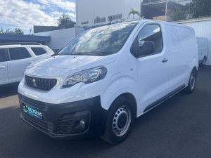 Vente Peugeot Expert Fg long 100 kw batterie 50 kwh Leparc-gbh Comptoir Des Isles, La Reunion.