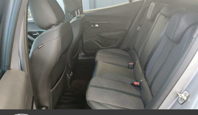 PEUGEOT 2008 e-2008 136ch Allure complet