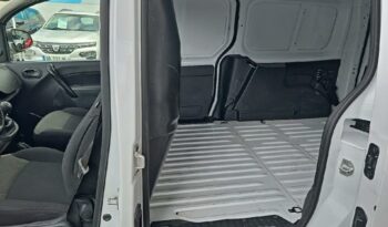 Image illustrative Fourgonnette occasion climatisation non codifie Reunion à saisir.