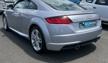 Occasion à vendre : Audi voiture gris chronos métallisé essence 40 tfsi 197ch sport stronic 7 Reunion