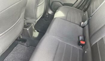 Image illustrative Berline occasion climatisation gris comète métallisé Reunion à saisir.