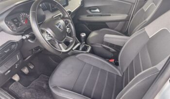 Occasion vehicule Reunion Dacia manuelle en vente à La Réunion.