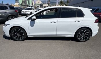 Golf occasion Reunion 2.0 tdi 115ch life, modèle 2021 à vendre.