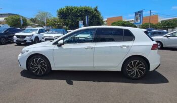 Golf occasion Reunion tsi opf 110ch life, modèle 2021 à vendre.