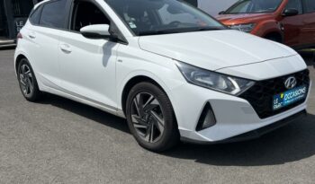 Image illustrative Berline occasion climatisation polar white Reunion à saisir.