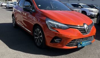 Image illustrative Berline occasion climatisation orange valencia Reunion à saisir.