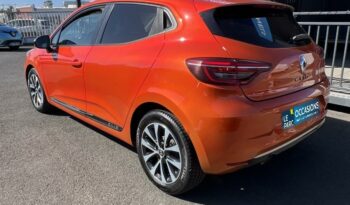 Occasion à vendre : Renault voiture orange valencia essence tce 90ch zen x-tronic -21n Reunion