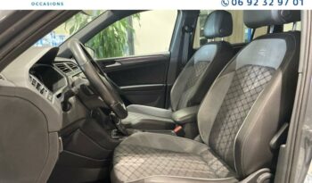 Image illustrative S.u.v. occasion climatisation gris dauphin métallisée Reunion à saisir.