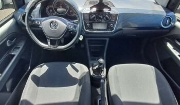 Occasion 974 : Découvrez la version 1.0 65ch bluemotion technology active 5p Volkswagen 2021, Reunion.