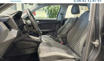 Image illustrative Berline occasion climatisation blanc Reunion à saisir.