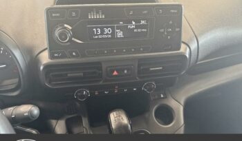 Image illustrative Fourgonnette occasion climatisation non codifie Reunion à saisir.