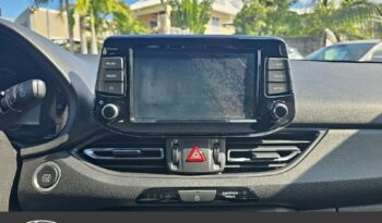 Image illustrative Berline occasion climatisation dark knight métal Reunion à saisir.