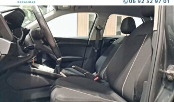 Image illustrative Berline occasion climatisation gris manhattan métallisé Reunion à saisir.