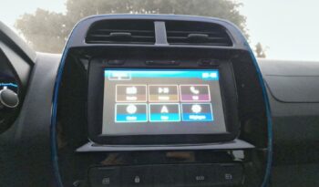 Occasion 974 : Découvrez la version business  45cv Dacia 2021, Reunion.