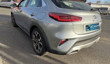 Occasion à vendre : Kia voiture gris eclipse métallisé diesel/micro-hybride 1.6 crdi 136ch mhev design dct7 my22 Reunion